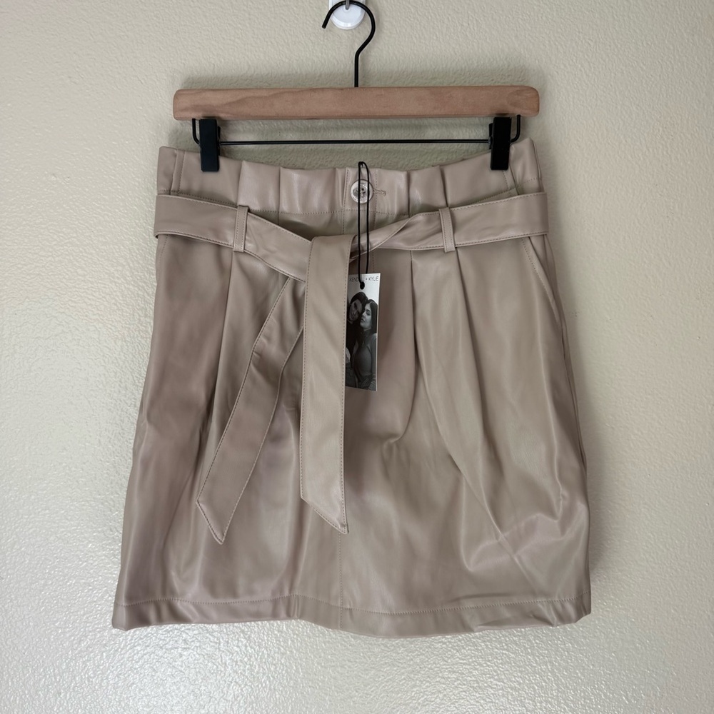 ❇️Kendall & Kylie Mini Skirt 2 for $22❇️